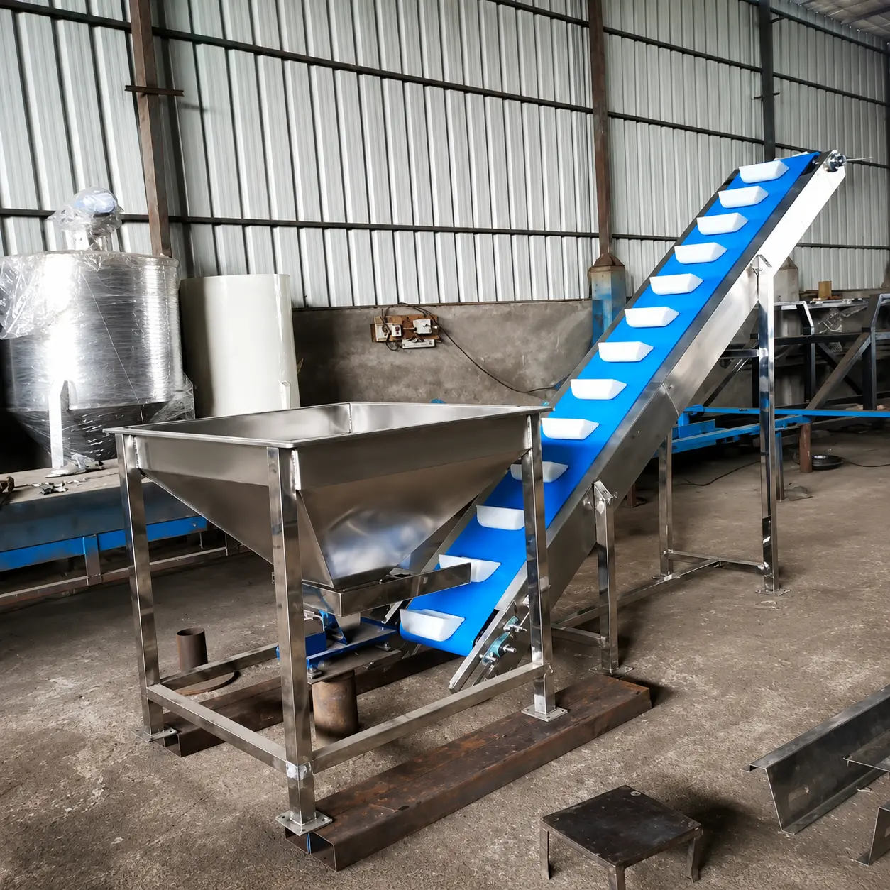 Bucket Elevator Conveyor